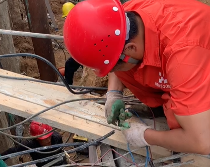 锚索回收前通电解锁